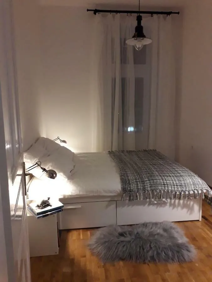 La Dolce Vita, Luxury In The Absolute Center Apartment Burgas