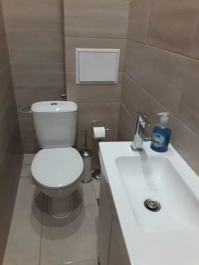 La Dolce Vita, Luxury In The Absolute Center Apartment Burgas